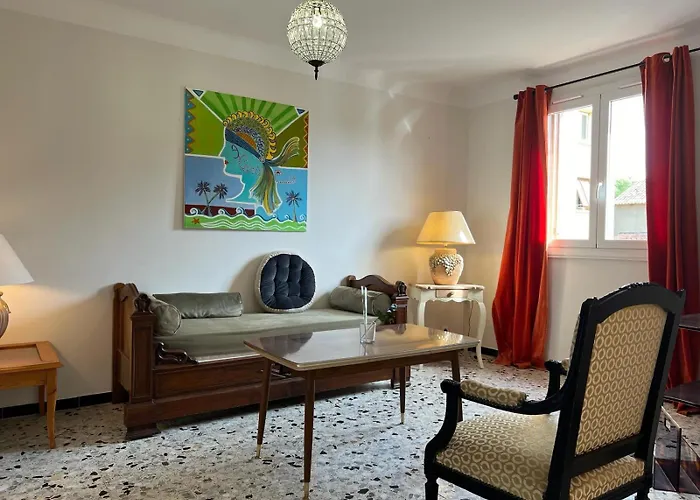 Liberta - T4 Spacieux, Calme, Lumineux, Centre Ville, Loggia Et Balcon Кальви