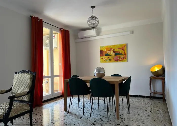 Appartement Liberta - T4 Spacieux, Calme, Lumineux, Centre Ville, Loggia Et Balcon Calvi (Corsica)